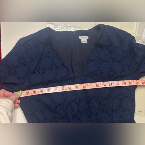 J Crew Navy Blue Eyelet Style V-Neck Dress Size 8 Long Sleeve Mini 100% Cotton - Picture 4 of 7